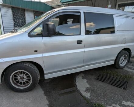 Сірий Хендай Н1, об'ємом двигуна 2.4 л та пробігом 433 тис. км за 3900 $, фото 9 на Automoto.ua