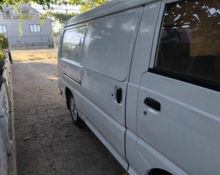 Білий Хендай Н 100, об'ємом двигуна 2 л та пробігом 33 тис. км за 2200 $, фото 1 на Automoto.ua