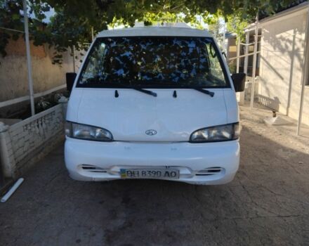 Білий Хендай Н 100, об'ємом двигуна 2 л та пробігом 33 тис. км за 2200 $, фото 6 на Automoto.ua