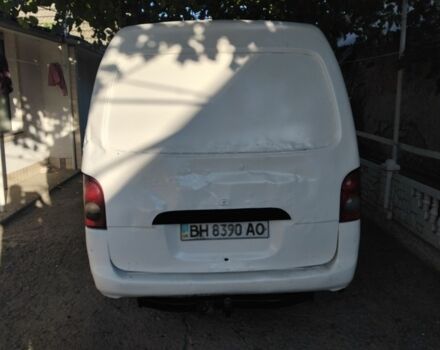 Білий Хендай Н 100, об'ємом двигуна 2 л та пробігом 33 тис. км за 2200 $, фото 5 на Automoto.ua