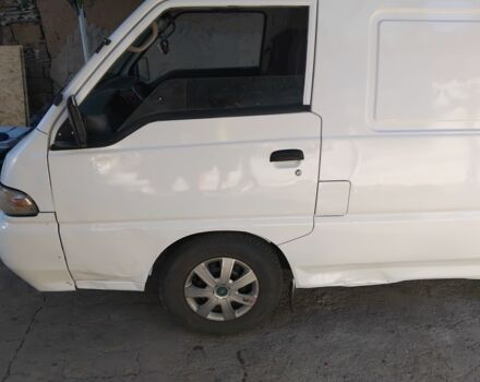Белый Хендай Н 100, объемом двигателя 2 л и пробегом 33 тыс. км за 2500 $, фото 3 на Automoto.ua