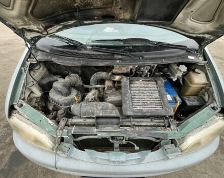 Белый Хендай Н 100, объемом двигателя 2.5 л и пробегом 350 тыс. км за 2600 $, фото 8 на Automoto.ua