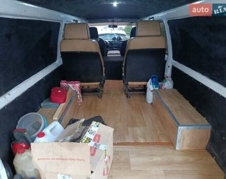 Белый Хендай Н 100, объемом двигателя 2.5 л и пробегом 250 тыс. км за 2499 $, фото 14 на Automoto.ua