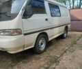 Белый Хендай Н 100, объемом двигателя 2.5 л и пробегом 370 тыс. км за 1573 $, фото 1 на Automoto.ua