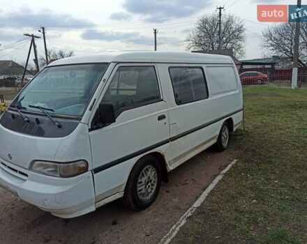 Білий Хендай Н 100, об'ємом двигуна 2.5 л та пробігом 430 тис. км за 1700 $, фото 1 на Automoto.ua