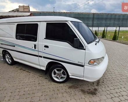 Білий Хендай Н 100, об'ємом двигуна 2.5 л та пробігом 340 тис. км за 2800 $, фото 5 на Automoto.ua