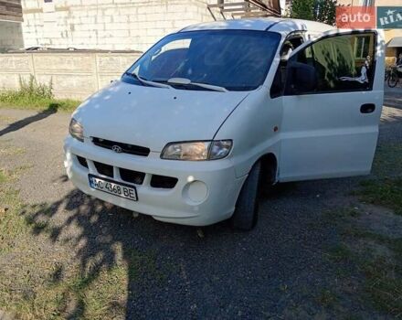 Хендай Н 100 2000 у Луцьку на Automoto.ua Білий Хендай Н 100, об'ємом двигуна 2.5 л та пробігом 300 тис. км за 2500 $, фото 6 на Automoto.ua