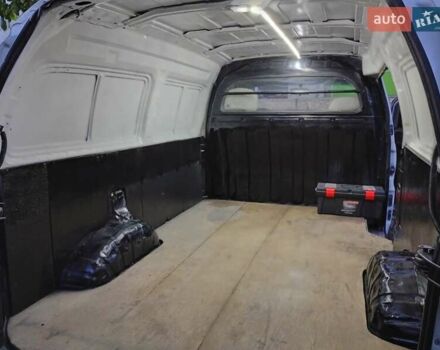 Хендай Н 100 2000 у Луцьку на Automoto.ua Білий Хендай Н 100, об'ємом двигуна 2.5 л та пробігом 300 тис. км за 2500 $, фото 2 на Automoto.ua