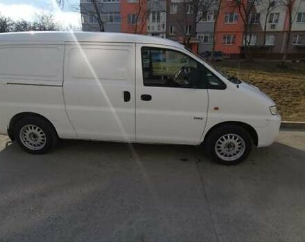 Білий Хендай Н 100, об'ємом двигуна 2.5 л та пробігом 282 тис. км за 4650 $, фото 3 на Automoto.ua