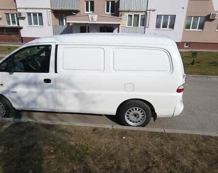 Білий Хендай Н 100, об'ємом двигуна 2.5 л та пробігом 282 тис. км за 4650 $, фото 1 на Automoto.ua