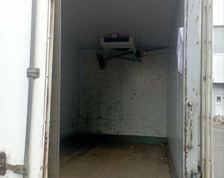 Белый Хендай Н 100, объемом двигателя 2.5 л и пробегом 370 тыс. км за 3500 $, фото 5 на Automoto.ua