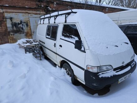 Білий Хендай Н 100, об'ємом двигуна 2.5 л та пробігом 450 тис. км за 1350 $, фото 1 на Automoto.ua