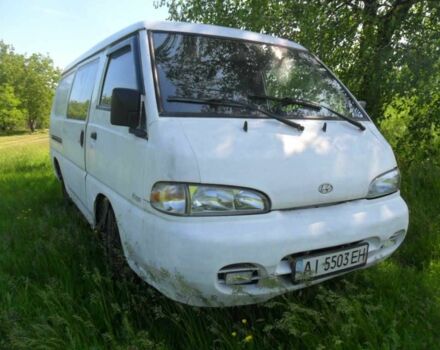 Білий Хендай Н 100, об'ємом двигуна 2.5 л та пробігом 350 тис. км за 2300 $, фото 1 на Automoto.ua