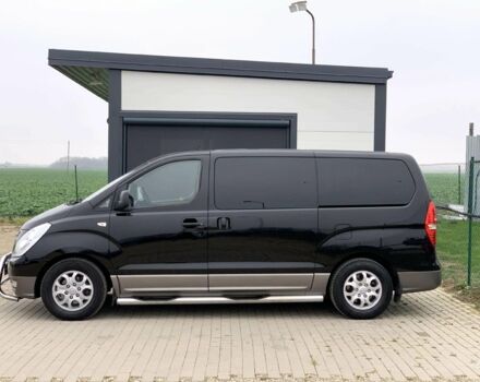 Черный Хендай Н 100, объемом двигателя 2.5 л и пробегом 231 тыс. км за 7100 $, фото 4 на Automoto.ua