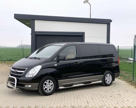 Черный Хендай Н 100, объемом двигателя 2.5 л и пробегом 231 тыс. км за 7100 $, фото 2 на Automoto.ua