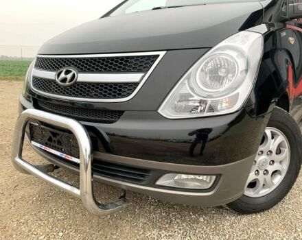 Черный Хендай Н 100, объемом двигателя 2.5 л и пробегом 231 тыс. км за 7100 $, фото 7 на Automoto.ua