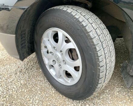 Черный Хендай Н 100, объемом двигателя 2.5 л и пробегом 231 тыс. км за 7100 $, фото 22 на Automoto.ua