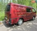 Красный Хендай Н 100, объемом двигателя 2.5 л и пробегом 319 тыс. км за 3500 $, фото 2 на Automoto.ua