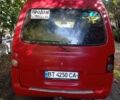 Красный Хендай Н 100, объемом двигателя 2.5 л и пробегом 60 тыс. км за 3300 $, фото 3 на Automoto.ua