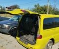 Желтый Хендай Н 100, объемом двигателя 2.5 л и пробегом 362 тыс. км за 4100 $, фото 12 на Automoto.ua