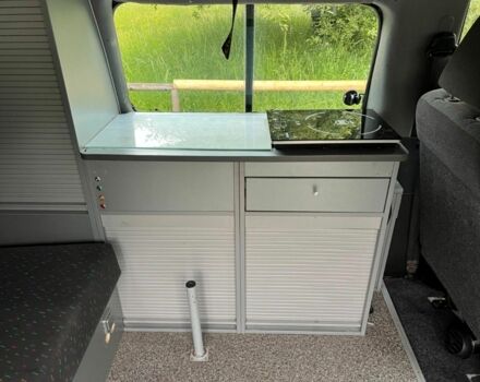 Серый Хендай Н 100, объемом двигателя 2.5 л и пробегом 187 тыс. км за 2300 $, фото 9 на Automoto.ua