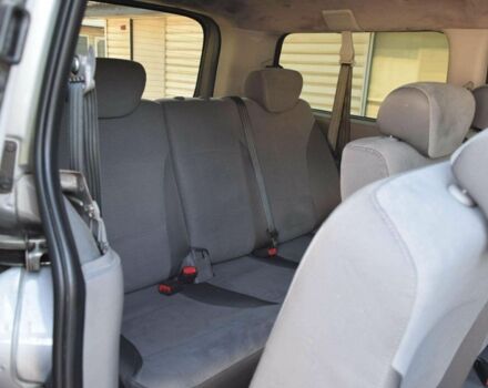 Серый Хендай Н 100, объемом двигателя 2.5 л и пробегом 194 тыс. км за 8900 $, фото 10 на Automoto.ua