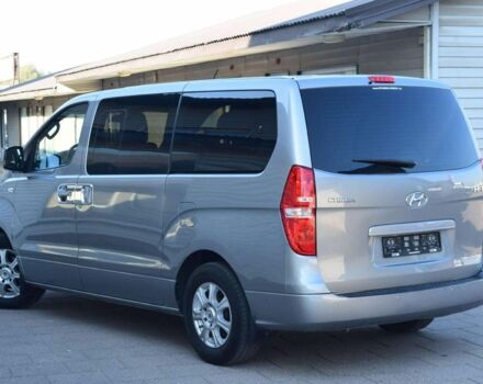 Серый Хендай Н 100, объемом двигателя 2.5 л и пробегом 194 тыс. км за 8900 $, фото 5 на Automoto.ua