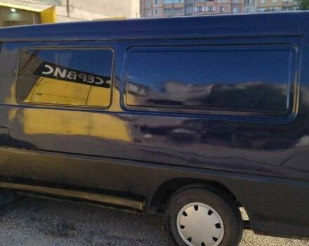 Синий Хендай Н 100, объемом двигателя 2.5 л и пробегом 70 тыс. км за 1700 $, фото 6 на Automoto.ua