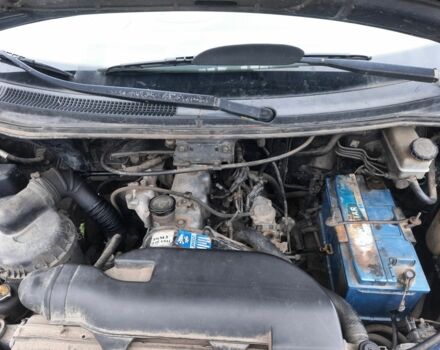 Синий Хендай Н 100, объемом двигателя 2.5 л и пробегом 256 тыс. км за 3000 $, фото 5 на Automoto.ua