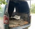 Зеленый Хендай Н 100, объемом двигателя 2.5 л и пробегом 415 тыс. км за 1500 $, фото 4 на Automoto.ua