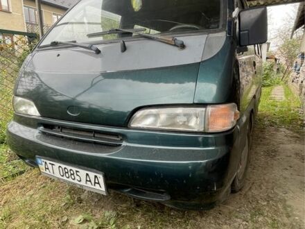 Хендай Н 100 1996 в Ивано-Франковске на Automoto.ua Зеленый Хендай Н 100, объемом двигателя 2.5 л и пробегом 350 тыс. км за 1900 $, фото 1 на Automoto.ua