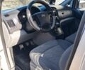 Серый Хендай H300, объемом двигателя 2.5 л и пробегом 280 тыс. км за 7500 $, фото 1 на Automoto.ua
