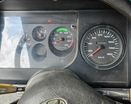 Желтый Хендай НД 120, объемом двигателя 6 л и пробегом 90 тыс. км за 40000 $, фото 5 на Automoto.ua