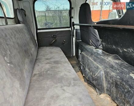 Белый Хендай НД 65, объемом двигателя 3 л и пробегом 115 тыс. км за 18000 $, фото 4 на Automoto.ua