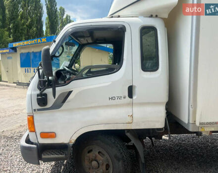 Білий Хендай НД 72, об'ємом двигуна 3.3 л та пробігом 580 тис. км за 7500 $, фото 1 на Automoto.ua