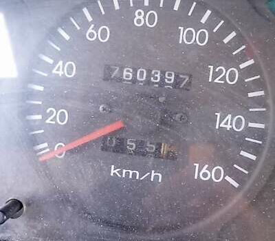 Белый Хендай НД 72, объемом двигателя 3.3 л и пробегом 765 тыс. км за 4300 $, фото 3 на Automoto.ua