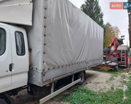 Белый Хендай НД 72, объемом двигателя 3.91 л и пробегом 570 тыс. км за 8400 $, фото 2 на Automoto.ua
