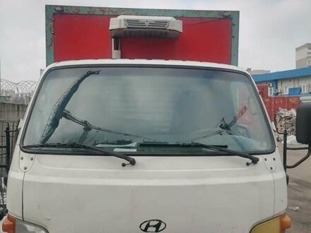 Хендай НД 72 2006 в Киеве на Automoto.ua Белый Хендай НД 72, объемом двигателя 3.3 л и пробегом 65 тыс. км за 5500 $, фото 1 на Automoto.ua