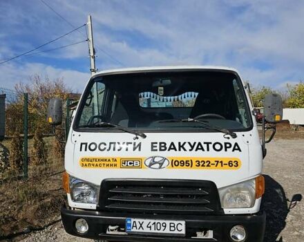 Белый Хендай НД 78, объемом двигателя 3.91 л и пробегом 400 тыс. км за 16000 $, фото 1 на Automoto.ua