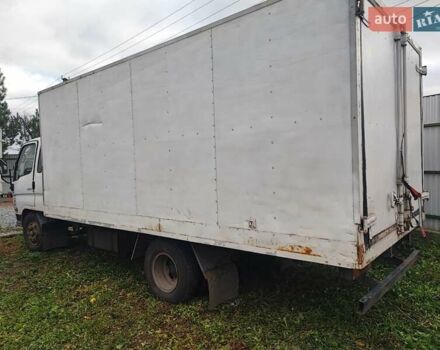 Білий Хендай НД 78, об'ємом двигуна 3.9 л та пробігом 550 тис. км за 4200 $, фото 6 на Automoto.ua