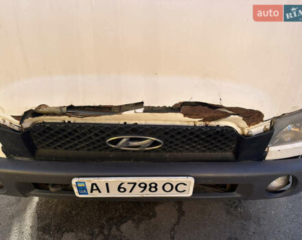 Белый Хендай НД 78, объемом двигателя 3.9 л и пробегом 100 тыс. км за 11800 $, фото 5 на Automoto.ua