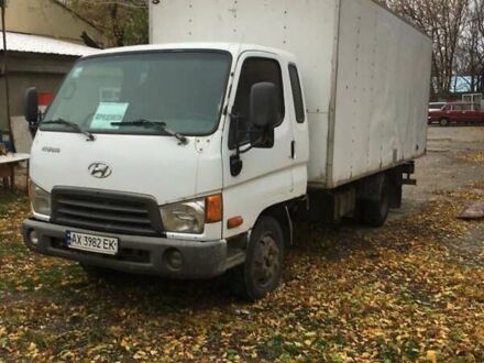 Хендай НД 78 2008 в Чугуеве на Automoto.ua Белый Хендай НД 78, объемом двигателя 3.93 л и пробегом 400 тыс. км за 5500 $, фото 1 на Automoto.ua