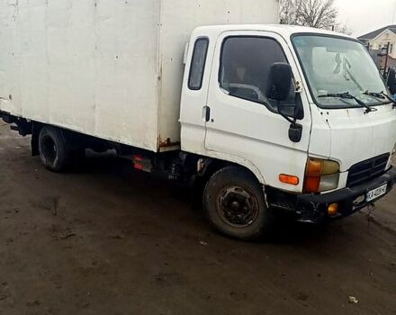 Белый Хендай НД, объемом двигателя 39 л и пробегом 0 тыс. км за 7200 $, фото 1 на Automoto.ua