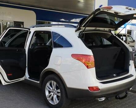 Белый Хендай ЛХ55, объемом двигателя 3 л и пробегом 180 тыс. км за 12000 $, фото 12 на Automoto.ua