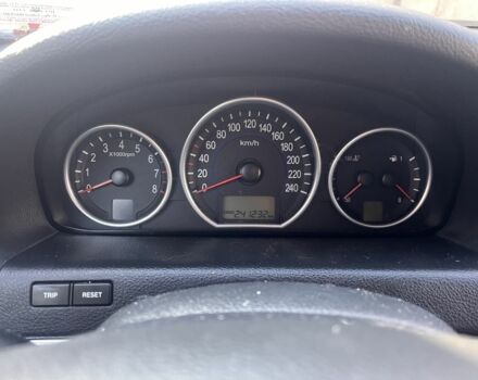 Черный Хендай ЛХ55, объемом двигателя 3.8 л и пробегом 260 тыс. км за 8200 $, фото 16 на Automoto.ua