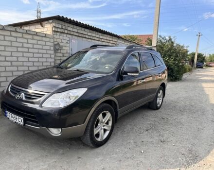 Черный Хендай ЛХ55, объемом двигателя 3.8 л и пробегом 260 тыс. км за 8200 $, фото 1 на Automoto.ua