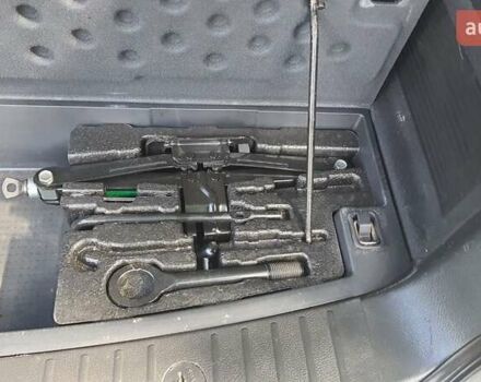 Синий Хендай ЛХ55, объемом двигателя 3 л и пробегом 244 тыс. км за 14700 $, фото 8 на Automoto.ua