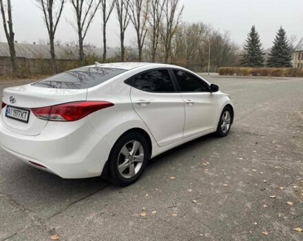 Белый Хендай Лантра, объемом двигателя 1.8 л и пробегом 166 тыс. км за 8850 $, фото 1 на Automoto.ua