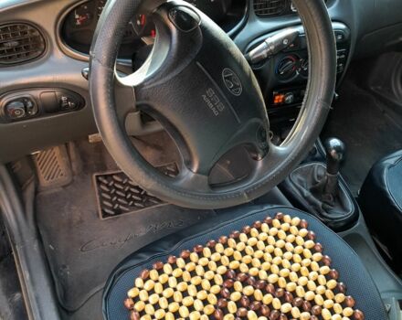 Чорний Хендай Лантра, об'ємом двигуна 1.6 л та пробігом 608 тис. км за 1500 $, фото 3 на Automoto.ua