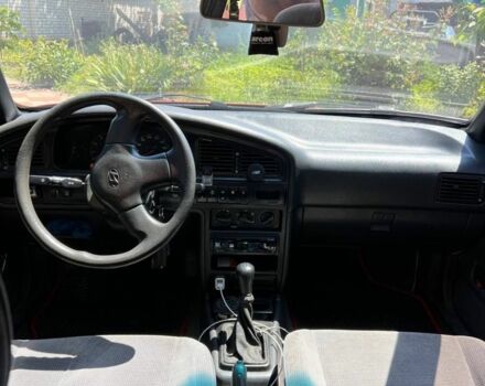 Красный Хендай Лантра, объемом двигателя 1.6 л и пробегом 260 тыс. км за 1000 $, фото 6 на Automoto.ua